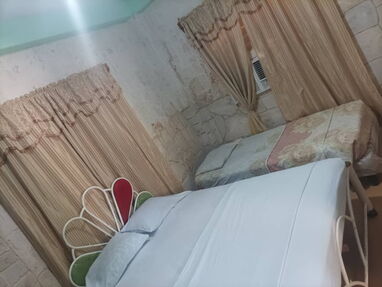 GUANABO. Se alquila  de dos dormitorios en la playa de guanabo con piscina a dos cuadras de la playa de Guanabo.54026428 - Img 42859522