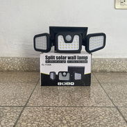 Lámpara solar con sensor de movimiento - Img 57093571