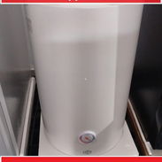 Calentador de agua eléctrico, nueva en caja con un año de garantía - Img 48667833