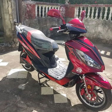 VENDO MOTORINA BUCATTI RAPTOR, MUY POCO USO;  EN PINAR DEL RIO. MARCA ÚNICO ; ESTA COMO NUEVA.  SOLO EN 2650 UN REGALO. - 8/8