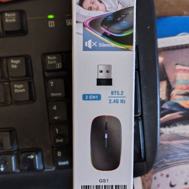 Mause inalámbrico RGB de batería integrada NUEVOS - Img 120487330