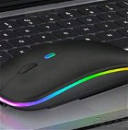Mouse inalámbrico recargable y tienen Bluetooth - Img 45771588
