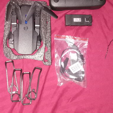 Dron en venta casi nuevo 80 usd - 3/7