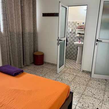 Acogedor Apartamento en el Vedado ( La Habana ) - Img 127030017