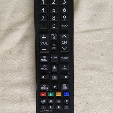 Smart TV Samsung 32" QN32Q60A 4K, QLED de uso, sin defecto ninguno - Img 124269867