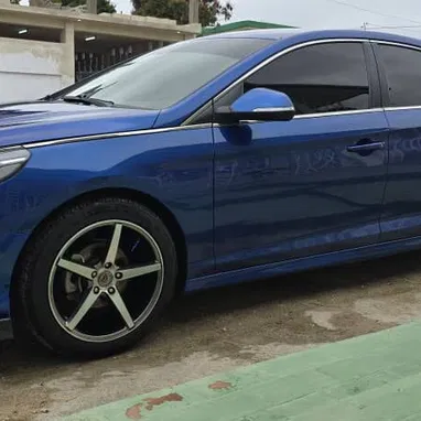 Vendo o negocio Yhunday sonata del 2018 - Img 85973018