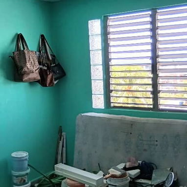 "$7000usd CON TODO DENTRO Y CON  MOTOCICLETA BUCATTI (haciendo 50km)  Se ajusta el precio vacío y sin moto. - 7/10
