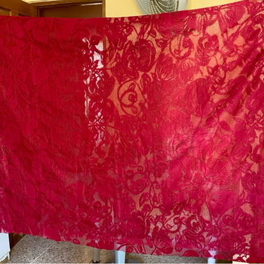 Se vende Dos paños de encaje ideal para decorar tronos. - Img 125220064