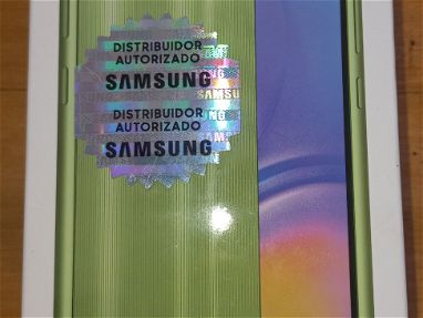 Samsung galaxy A05 de 4/64+cargador 30w+funda protectora - Img 67338003