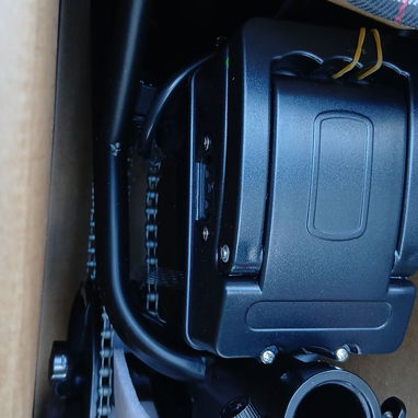 Bici eléctrica de 500 watt nueva en su caja 500 dólares municipio la lisa - Img 123897396