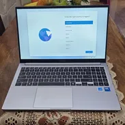 💻 SAMSUNG GALAXY BOOK4 — ELEGANTE, DELGADA Y POTENTE - Img 55614598