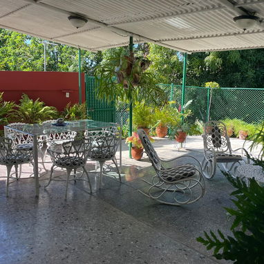 Renta lineal disponible en Nuevo Vedado a pocos metros del Zoológico de 26 - Img 120786182