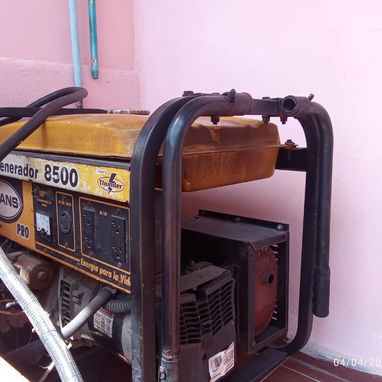 Planta eléctrica de gasolina ⛽ de 8500 w de uso - Img 118378855