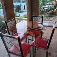 COMEDOR DE TUBO Y CRISTAL 4 PLAZAS - Img 56893419