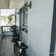 SE VENDE CASA🏠 CON COMODIDAD Y CONFORT - Img 56759431