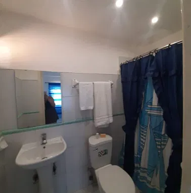 ❄️ 3 Habitaciones climatizadas, cada una con baño privado 🛌 3 Habitaciones | 🛁 4 Baños REF 1265 - Img 95159997