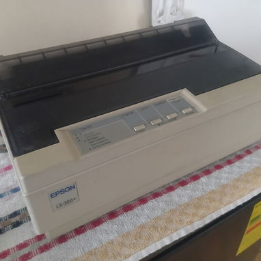 Se vende Impresora EPSON LX-300+con puesto usb - Img 123135330
