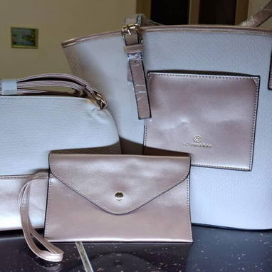 Juego de carteras $ 25 usd - Img 102920700