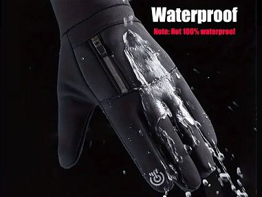 Tengo guantes para moto, impermeable, táctil para el uso del móvil de muy buena calidad! - Img 68086148