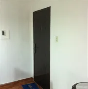 Apartamento completamente remodelado en NUEVO VEDADO. Rebajado a 25 000 - Img 45342722