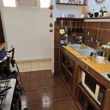 Casa (bajo de un biplanta) de 3/4 y 1/2 en Nuevo Vedado (NV-320) - Img 121767443