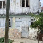 Se vende casa puerta calle independiente en Pogolotis - Img 55422453