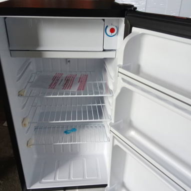 Minibar de 5 pies color negro - Img 118311896