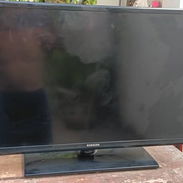 TV Samsung 32 plg - Img 57244456