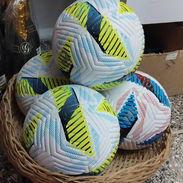 Balones d futbol - Img 55529182
