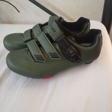 Zapatillas de ciclismo originales - Img 125912355