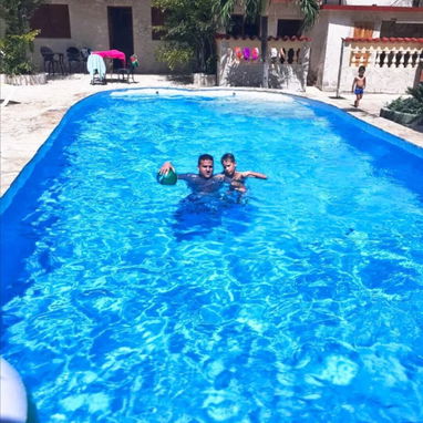 Casa en la playa con piscina. Alquiler|Renta de casa en la playa con piscina. Con ranchón, garaje y billar🦋 - 2/3