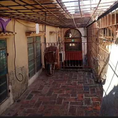 Casa puntal alto puerta calle en Plaza en 17 mil. - 7/10