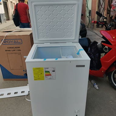 Nevera 5.5 pies Royal cesta y cerradura con llave Precio $290 USD transporte gratis - Img 125825286
