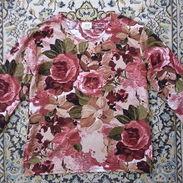Blusa RT Floreada (Talla L) - Img 53823962