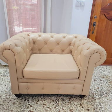 Muebles Nuevos de Sala. Conjunto de 2 butacas y sofá. 100% de Piel. Muebles Nuevos!!! - Img 107992295
