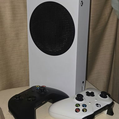 XBOX Series S - 2/2