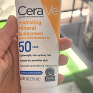 Bloqueador solar mineral CeraVe con FPS 50 - Img 55877327