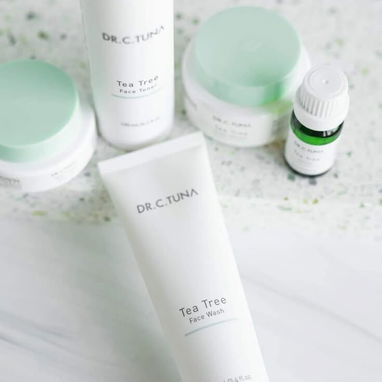 Limpiador facial de Tea Tree 🌿 de FARMASI. Ideal para cutis graso, mixto y con tendencia al acné. - 4/4