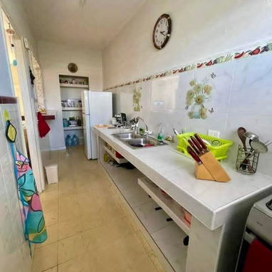 GG-92 📍 ¡AMPLITUD Y SOLIDEZ EN EL CORAZÓN DE SANTO SUÁREZ! 🏠✨ - 3/7