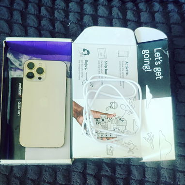 iPhone 13 Pro Max de 256 GB libre de fabrica nuevo a estrenar - 2/2