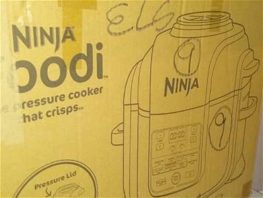 Ninja Foodi olla eléctrica:Cocina a presión,lenta,vapor,dora,asa,hornea y deshidrata.Tiene 9 funciones - Img 66749886