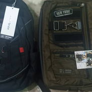 Mochilla de Samsonite y Solo New York. Nuevas sin uso. - Img 55311329
