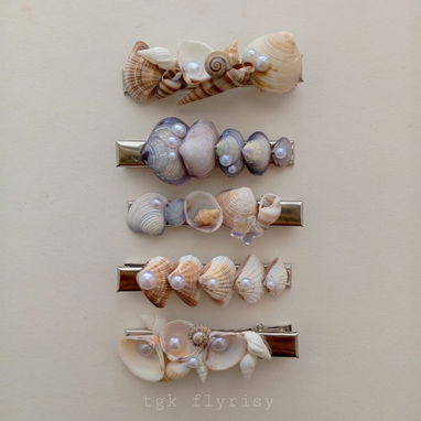 ☀️🌊 ¡El verano ya llegó y tu look playero pide a gritos el toque del mar! 🌊☀️  Collares, tobilleras, pulseras y más - Img 124768372