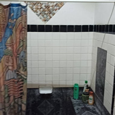 *REBAJADO A $40.000usd. En Venta apartamento (1er piso, 25 escalones) de un edificio de construcción capitalista de los - 6/10