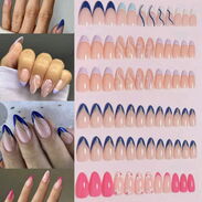 Lote de 96 uñas con diferentes motivos y colores - Img 45457011