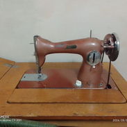 Excelente Máquina de Coser - Img 55231520