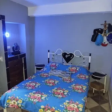 APARTAMENTO  SE VENDE CON VARIOS ARTÍCULOS DENTRO  CENTRO DE CIUDAD Y A 4 CUADRAS DEL BULEVAR - 8/10