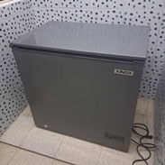 Vendo freezer en 350 usd está como nuevo impecable - Img 57780213