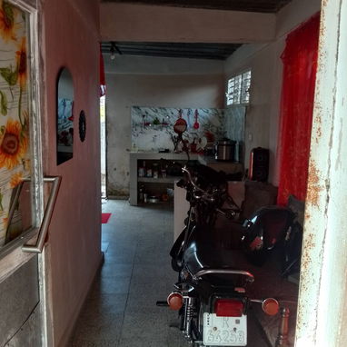 Se vende la casa con todo lo que tiene dentro ojo (menos la moto) - Img 122974324