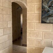 Enchape de pared de losas de jaimanitas excelente para la humedad y para decorar las paredes - Img 45076286